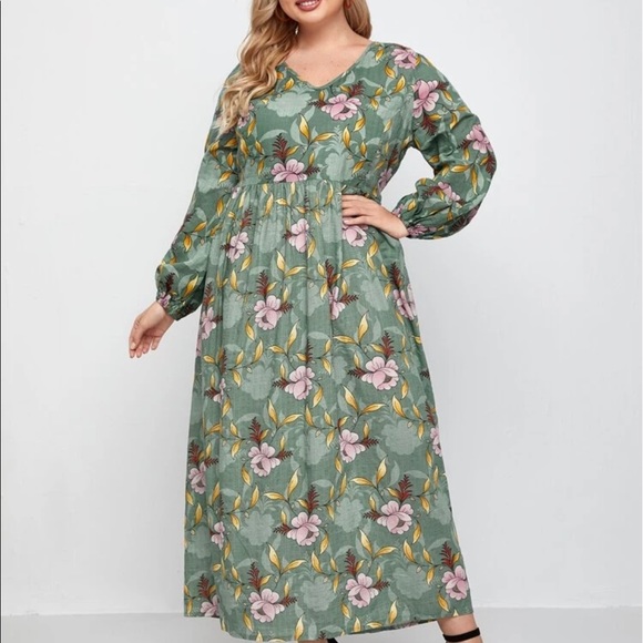 MAXI DRESS 👗 NWOT - Picture 1 of 7